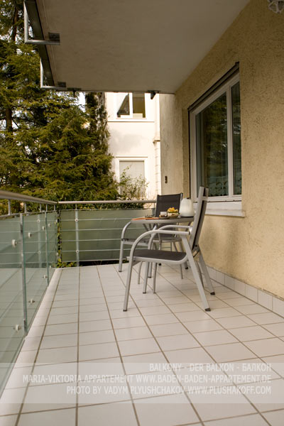 balkony, der balkon, балкон- Maria-Viktoria-Appartement in Baden-Baden